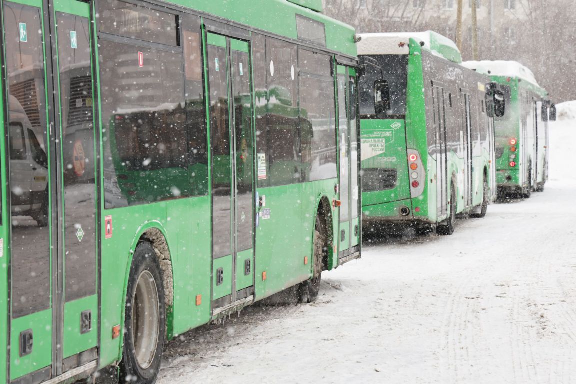 В Екатеринбурге Гортранс закупит запчасти для автобусов на миллионы рублей  - «Уральский рабочий»